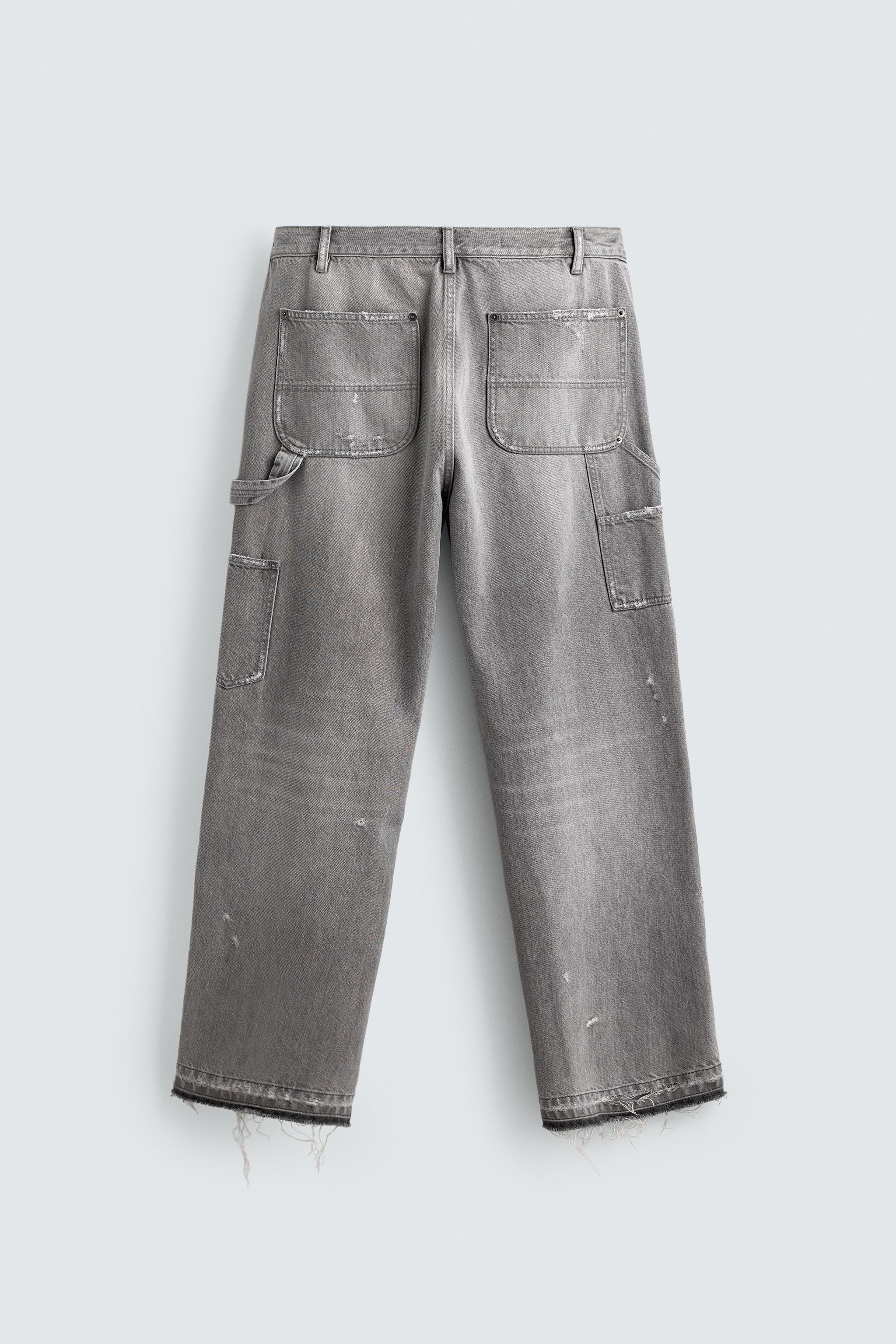 RELAXED FIT CARPENTER POCKET JEANS